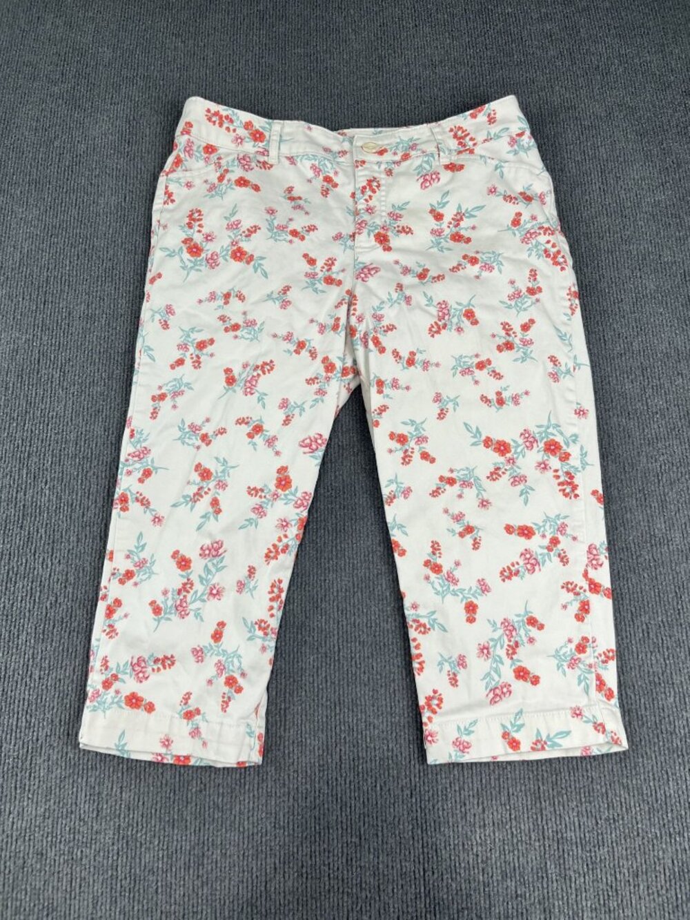 Floral Print Womens Capri Pants By St. John's Bay Size 12 White & Red